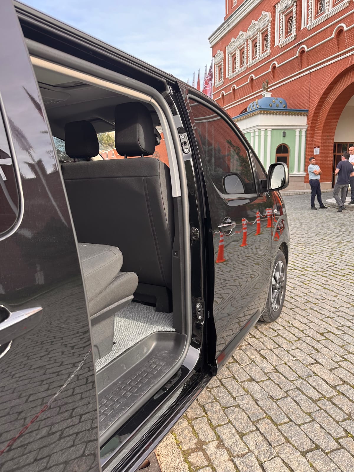 Petra Noir VIP transfer